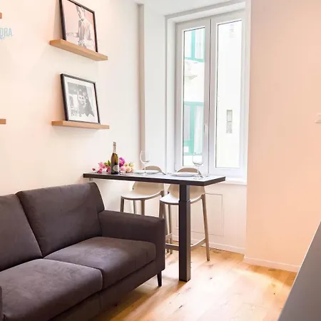 Apartman Imbriani 2b Tirabora Short Rent *
