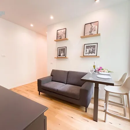 아파트 Imbriani 2b Tirabora Short Rent 트리에스테