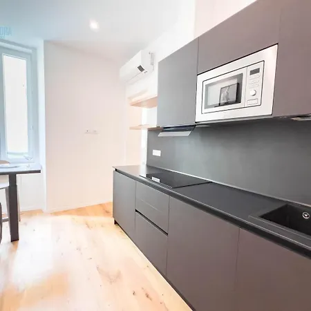 Imbriani 2b Tirabora Short Rent 아파트 *
